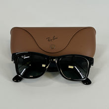 Load image into Gallery viewer, Meta Ray-Ban Meta Wayfarer (Gen 1) Shiny Black 32GB