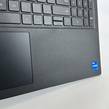 Load image into Gallery viewer, Dell Latitude 3520 15.6 Gray 2.4 GHz Intel Core i5 11th Gen. 16GB RAM 256GB Solid State Drive