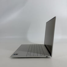 Load image into Gallery viewer, Dell XPS 13 Plus 9320 Silver 2.2 GHz Intel Core i7 13th Gen. 16GB RAM 512GB Solid State Drive