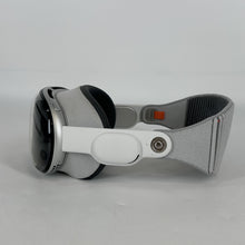 Load image into Gallery viewer, Apple Vision Pro 512GB