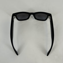 Load image into Gallery viewer, Meta Ray-Ban Meta Wayfarer (Gen 1) Matte Black 32GB