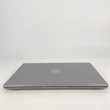 Load image into Gallery viewer, Dell Precision 3490 14 Gray 1.4 GHz Intel Core Ultra 7 32GB RAM 512GB Solid State Drive NVIDIA RTX 500 Ada 4 GB