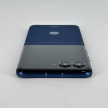Load image into Gallery viewer, Motorola Razr (2025) 256GB Blue (TracFone)