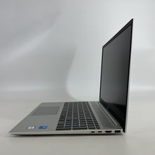 Load image into Gallery viewer, HP Pavilion 16 Silver 1.7 GHz Intel Core 5 16GB RAM 1TB Solid State Drive
