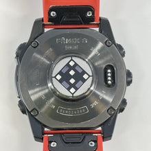 Load image into Gallery viewer, Garmin Fenix 8 Solar Sapphire Edition 51mm Black GPS