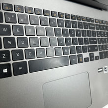 Load image into Gallery viewer, LG Gram 17 Gray 1.3 GHz Intel Core i7 10th Gen. 40GB RAM 512GB Solid State Drive