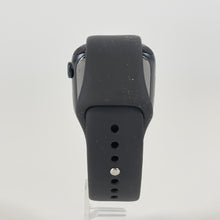 Load image into Gallery viewer, Apple Watch (Series 8) 45mm Space Black Unlocked 32GB