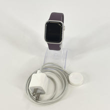 Load image into Gallery viewer, Apple Watch (Series 8) 41mm Gold WiFi 32GB