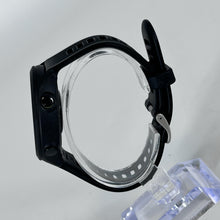 Load image into Gallery viewer, Garmin Forerunner 55 42mm Black GPS