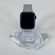 Load image into Gallery viewer, Apple Watch SE 3 40mm Midnight WiFi 64GB