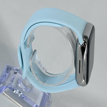 Load image into Gallery viewer, Apple Watch (Series 7) 45mm Silver Unlocked 32GB