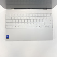 Load image into Gallery viewer, Dell XPS 13 9350 Silver 2.2 GHz Intel Core Ultra 7 Series 2 16GB RAM 512GB Solid State Drive