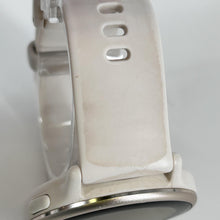 Load image into Gallery viewer, Garmin Vivoactive 5 42mm Silver GPS