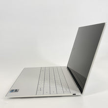 Load image into Gallery viewer, Dell XPS 13 Plus 9320 Gray 1.9 GHz Intel Core i7 13th Gen. 16GB RAM 1TB Solid State Drive