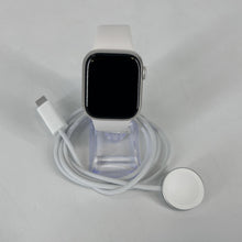 Load image into Gallery viewer, Apple Watch (Series 9) 41mm Silver WiFi 64GB