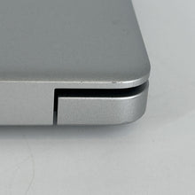Load image into Gallery viewer, Dell Inspiron 5593 15.6 Silver 1.3 GHz Intel Core i7 10th Gen. 16GB RAM 512GB Solid State Drive