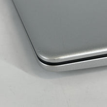 Load image into Gallery viewer, Dell Inspiron 5593 15.6 Silver 1.3 GHz Intel Core i7 10th Gen. 16GB RAM 512GB Solid State Drive