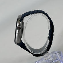 Load image into Gallery viewer, Apple Watch (Series 11) 42mm Space Gray WiFi 64GB