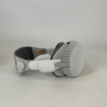Load image into Gallery viewer, Apple Vision Pro Silver 512GB