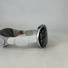 Load image into Gallery viewer, Apple Vision Pro Silver 512GB