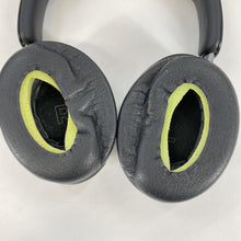 Load image into Gallery viewer, Bose QuietComfort Ultra Headphones Black