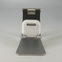 Load image into Gallery viewer, Apple AirPods (4th Gen.) USB-C White