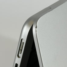 Load image into Gallery viewer, Apple MacBook Air 13 2024 Silver 4.06 GHz M3 8-Core CPU 16GB Unified Memory 256GB Solid State Drive 8-Core GPU