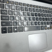 Load image into Gallery viewer, LG Gram 15 Silver 2.4 GHz Intel Core i5 11th Gen. 16GB RAM 512GB Solid State Drive