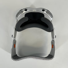 Load image into Gallery viewer, Apple Vision Pro 512GB