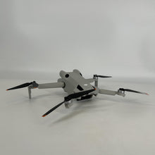 Load image into Gallery viewer, DJI Mini 4 Pro Carbon Gray