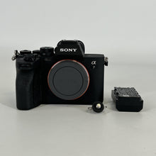 Load image into Gallery viewer, Sony Alpha 7 IV 33MP Black
