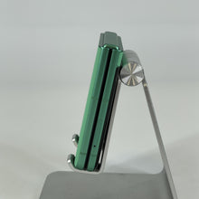 Load image into Gallery viewer, Motorola Razr (2025) 256GB Green (TracFone)