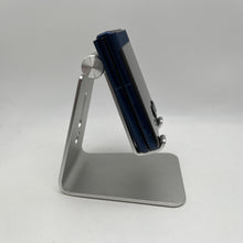 Load image into Gallery viewer, Motorola Razr (2025) 256GB Blue (Xfinity)