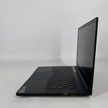 Load image into Gallery viewer, Razer Blade 14 2022 Black 3.3 GHz AMD Ryzen 9 6900HX 16GB RAM 1TB Solid State Drive NVIDIA GeForce RTX 3070 Ti 8 GB