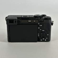 Load image into Gallery viewer, Sony Alpha 7CR 61MP Black