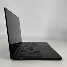 Load image into Gallery viewer, Razer Blade Stealth 13 2020 Black 1.3 GHz Intel Core i7 10th Gen. 16GB RAM 512GB Solid State Drive NVIDIA GeForce GTX 1650 4 GB