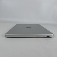 Load image into Gallery viewer, Apple MacBook Pro 14 2025 Silver M5 10-Core CPU 16GB Unified Memory 512GB Solid State Drive 10-Core GPU