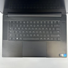 Load image into Gallery viewer, Razer Blade 15 Base 2021 Black 2.3 GHz Intel Core i7 11th Gen. 16GB RAM 512GB Solid State Drive NVIDIA GeForce RTX 3070 8 GB