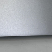 Load image into Gallery viewer, Dell XPS 13 9350 Silver 2.2 GHz Intel Core i7 6th Gen. 16GB RAM 512GB Solid State Drive