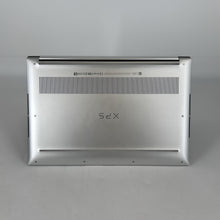 Load image into Gallery viewer, Dell XPS 15 9520 Silver 2.3 GHz Intel Core i7 12th Gen. 32GB RAM 1TB Solid State Drive