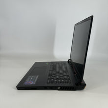 Load image into Gallery viewer, MSI Raider GE78 HX 17 Black 2.2 GHz Intel Core i9 13th Gen. 32GB RAM 2TB Solid State Drive NVIDIA GeForce RTX 4070 8 GB