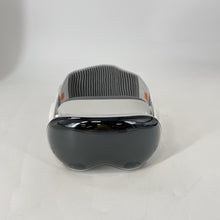 Load image into Gallery viewer, Apple Vision Pro 512GB