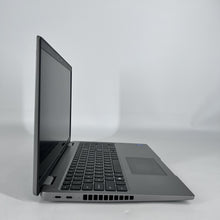 Load image into Gallery viewer, Dell Latitude 5540 15.6 Silver 1.7 GHz Intel Core i7 13th Gen. 16GB RAM 512GB Solid State Drive