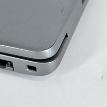 Load image into Gallery viewer, Dell Latitude 5540 15.6 Silver 1.7 GHz Intel Core i7 13th Gen. 16GB RAM 512GB Solid State Drive