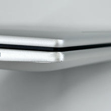 Load image into Gallery viewer, HP Elitebook 840 G9 14 Silver 1.8 GHz Intel Core i7 12th Gen. 16GB RAM 512GB Solid State Drive
