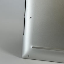 Load image into Gallery viewer, Dell XPS 15 9510 Silver 2.5 GHz Intel Core i9 11th Gen. 64GB RAM 1TB Solid State Drive NVIDIA GeForce RTX 3050 Ti 4 GB