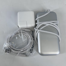 Load image into Gallery viewer, Apple Vision Pro (M5) 256GB