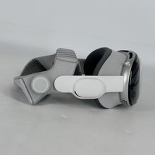 Load image into Gallery viewer, Apple Vision Pro (M5) 256GB