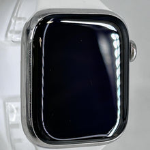 Load image into Gallery viewer, Apple Watch (Series 8) 45mm Silver Unlocked 32GB