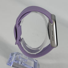 Load image into Gallery viewer, Apple Watch (SE) 2nd Gen. 40mm Silver Unlocked 32GB